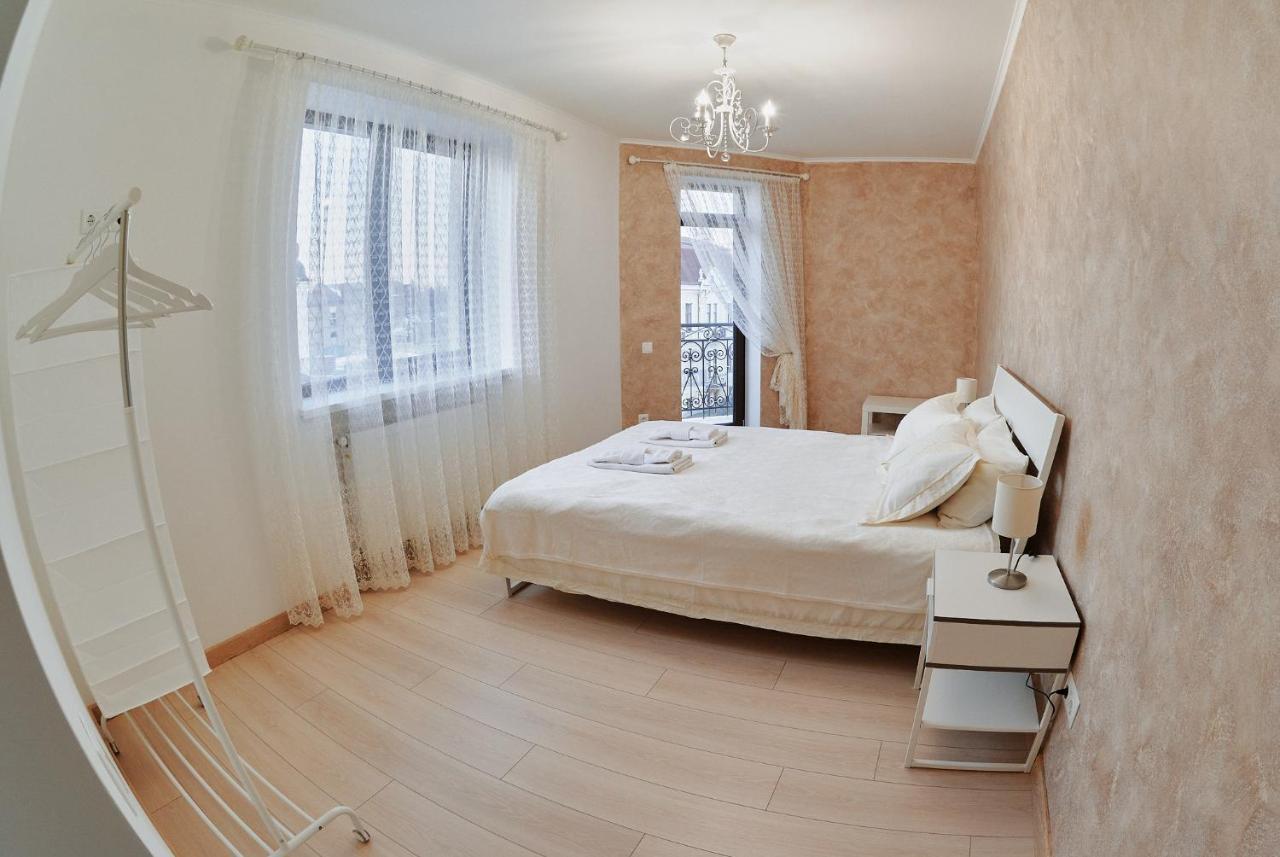 City Centre Apartment コロムィーヤ エクステリア 写真